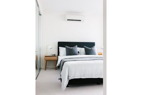 Property photo of 1401S/889-897 Collins Street Docklands VIC 3008