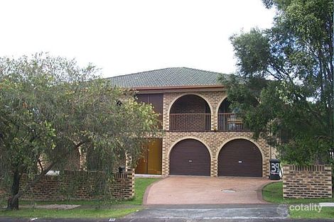 39 Bedivere St, Carindale, QLD 4152