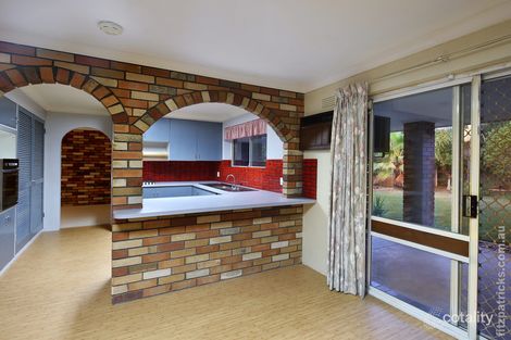 Property photo of 2 Jannali Place Glenfield Park NSW 2650