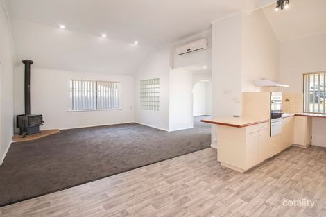 Property photo of 12 Coral Crescent Broadwater WA 6280