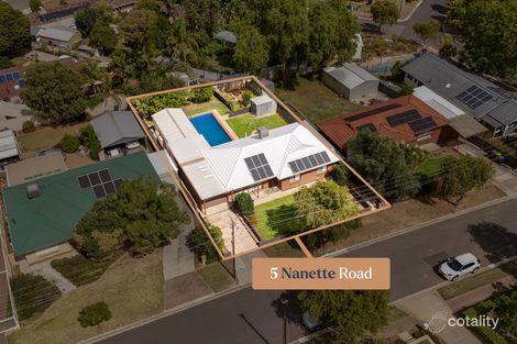 Property photo of 5 Nanette Road Valley View SA 5093