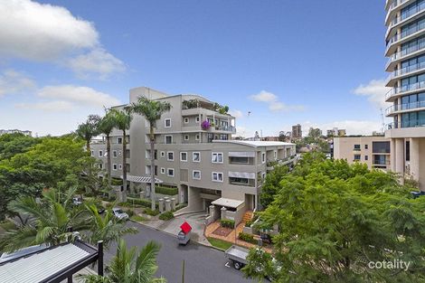 Property photo of 22/15 Goodwin Street Kangaroo Point QLD 4169