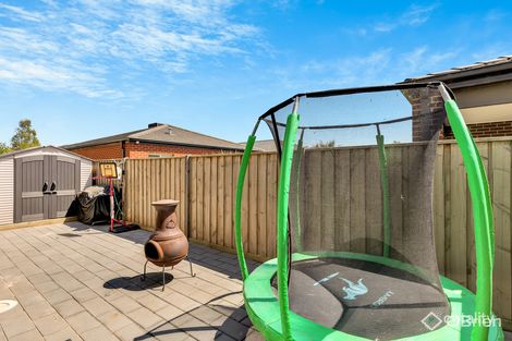 Property photo of 16 Gilded Road Werribee VIC 3030