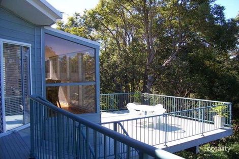 12 Redondo Rd, Valentine, NSW 2280