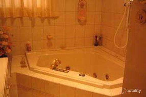 Property photo of 4 Alberta Avenue Clapham SA 5062