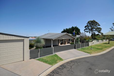 6 Page Ct, Kearneys Spring, QLD 4350