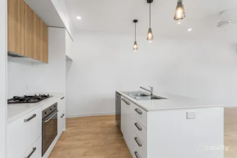 Property photo of 8/25 The Corso North Lakes QLD 4509