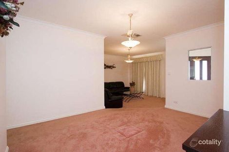 Property photo of 11 Imandra Circuit Success WA 6164