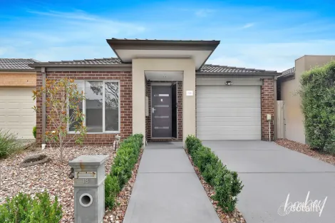 18 Howren Tce, Greenvale, VIC 3059
