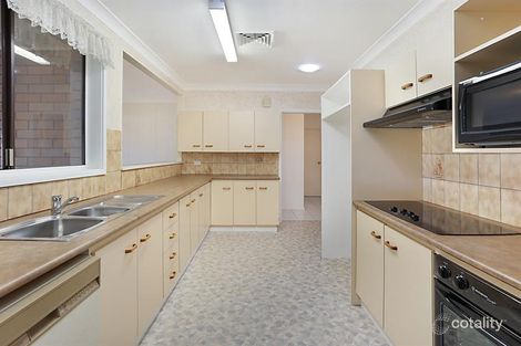 Property photo of 6 Dudley Close Metford NSW 2323