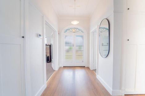 Property photo of 57 Weeroona Avenue White Hills VIC 3550