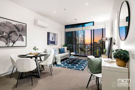 Property photo of 3308/283 City Road Southbank VIC 3006