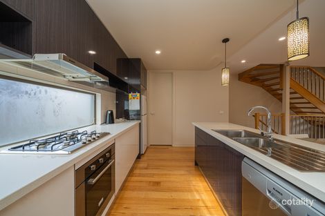 Property photo of 1/427 Warrigal Road Burwood VIC 3125
