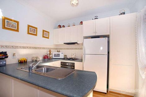 Property photo of 6 Honeysuckle Close Pakenham VIC 3810