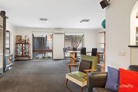 Property photo of 18 Jeffrey Avenue Flora Hill VIC 3550
