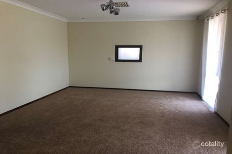 Property photo of 1A Fircroft Way Hamersley WA 6022