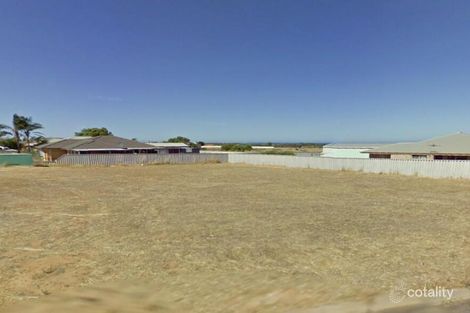 15 Half Moon Dr, Waggrakine, WA 6530