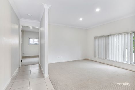 Property photo of 21 Broadwater Place New Auckland QLD 4680