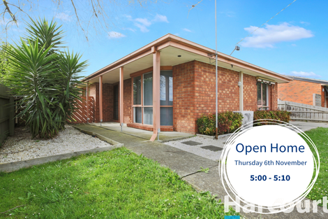 Property photo of 17 Randall Crescent Moe VIC 3825