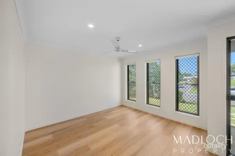 Property photo of 44 Fitzroy Avenue Clinton QLD 4680