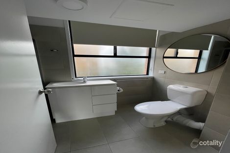 1/12 T E Peters Dr, Broadbeach Waters, QLD 4218