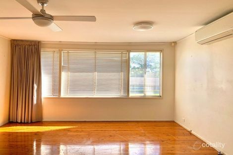 Property photo of 10 Manooka Crescent Bradbury NSW 2560