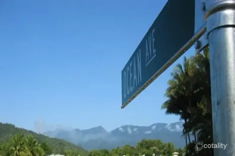 Property photo of 6 Ocean Avenue Cooya Beach QLD 4873