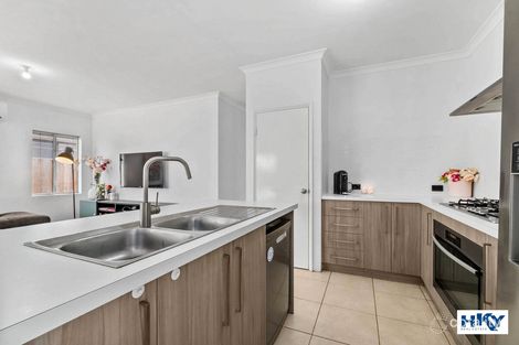 Property photo of 51 Janselling Avenue Ellenbrook WA 6069