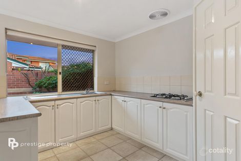 Property photo of 1/239 St Brigids Terrace Doubleview WA 6018