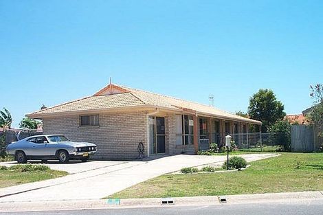 8 Mckenzie Ave, Pottsville, NSW 2489