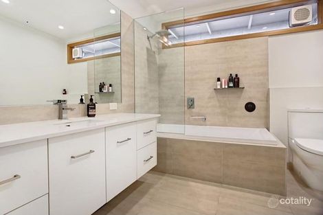 Property photo of 19 York Street Eltham VIC 3095