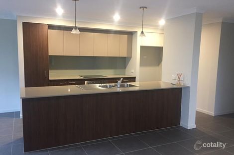 Property photo of 49 Burnett Drive Holmview QLD 4207