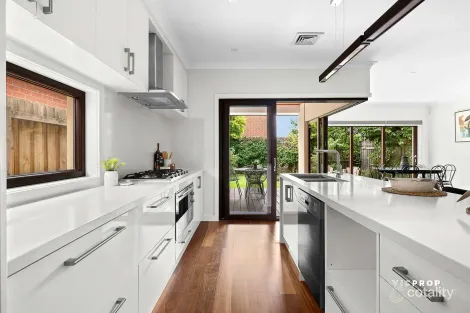 Property photo of 30 Stanley Street Ivanhoe VIC 3079