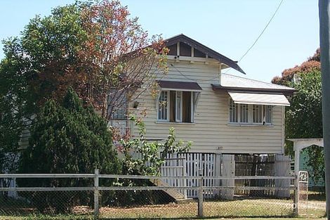 Property photo of 207 Berserker Street Berserker QLD 4701