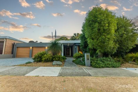 Property photo of 17 Wickham Place St Helena VIC 3088
