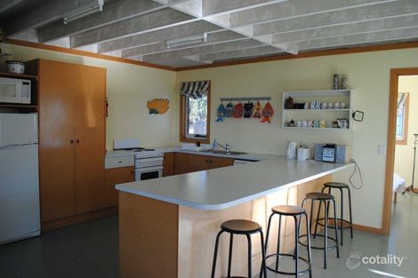 Property photo of 20 Esplanade Bicheno TAS 7215