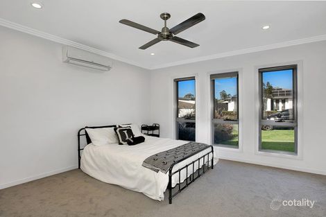 Property photo of 18 York Creek Crescent Reedy Creek QLD 4227