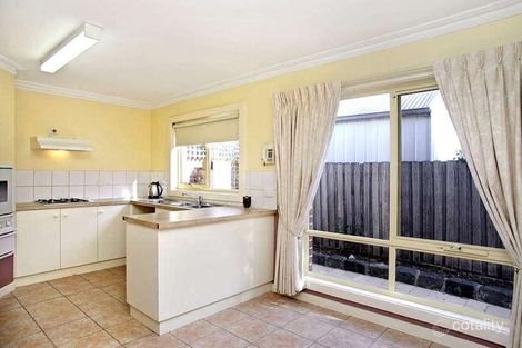 Property photo of 19 Walsh Grove North Geelong VIC 3215