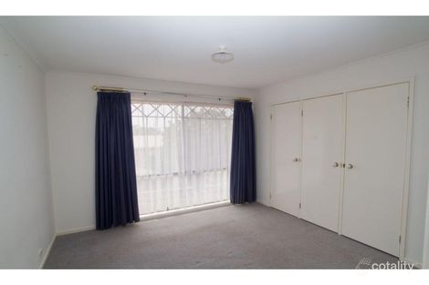 Property photo of 6 Becker Close Golden Square VIC 3555