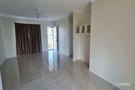 Property photo of 2/19 Johnson Road Gracemere QLD 4702
