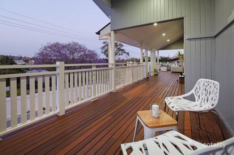 Property photo of 30 Gladstone Street Indooroopilly QLD 4068