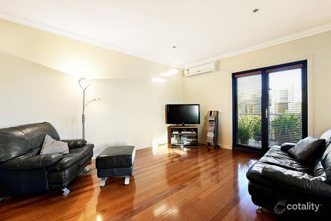 Property photo of 13/3 Kenilworth Parade Ivanhoe VIC 3079