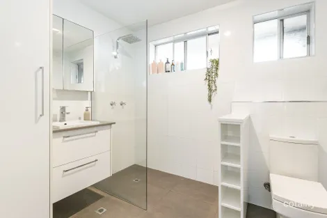 Property photo of 2/11 Campbells Lane Yamba NSW 2464