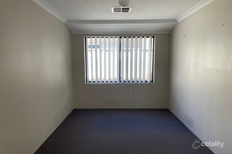 Property photo of 8 Reeves Approach Dalyellup WA 6230
