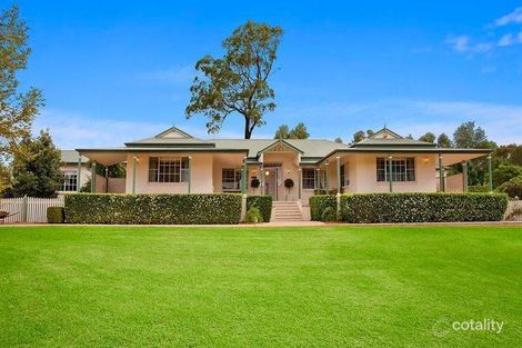 Property photo of 12 Aberfoyle Place Grasmere NSW 2570