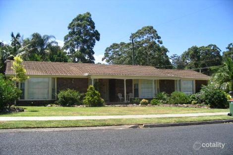 1 Giselle Ave, Wyoming, NSW 2250