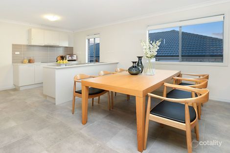 Property photo of 358 Daydream Crescent Springfield Lakes QLD 4300
