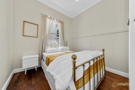 Property photo of 198 Sibley Road Wynnum West QLD 4178