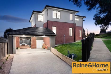 Property photo of 13 Chadwick Views Doreen VIC 3754
