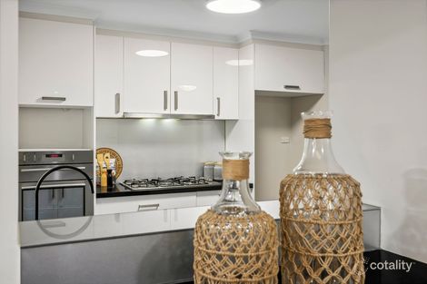 Property photo of 61 Shakespeare Drive Delahey VIC 3037